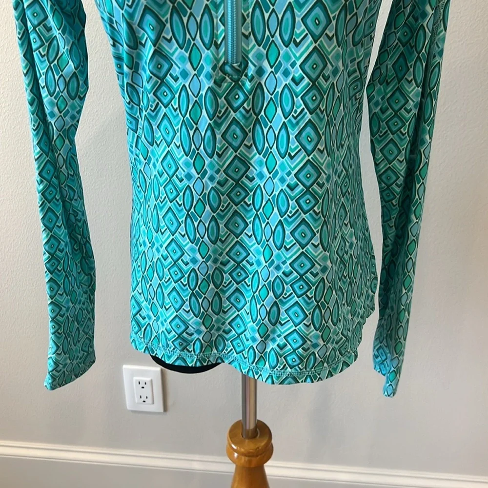 NWOT Helen Jon Sun Shirt